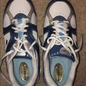 zamper leather walking shoes